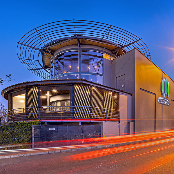 hillcrest-corner-exterior