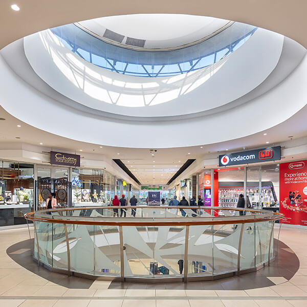 hillcrest-corner-interior